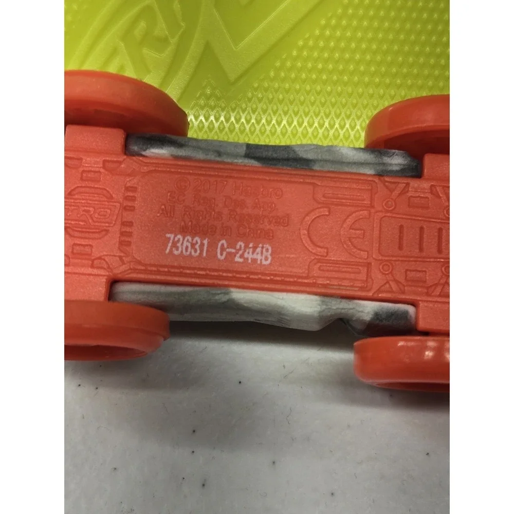 2017 NERF NITRO GRAY & WHITE‎ 2 7/8